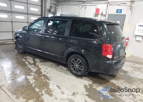 2018 Dodge Grand Caravan Gt z USA, uszkodzony, nr VIN 2C4RDGEG9JR255683